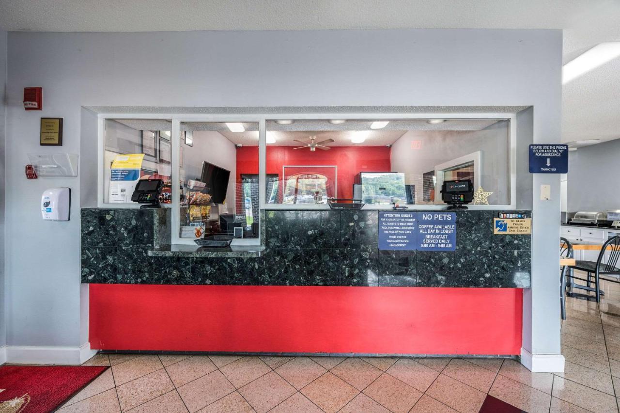 Econo Lodge Inn & Suites University Huntsville Ngoại thất bức ảnh