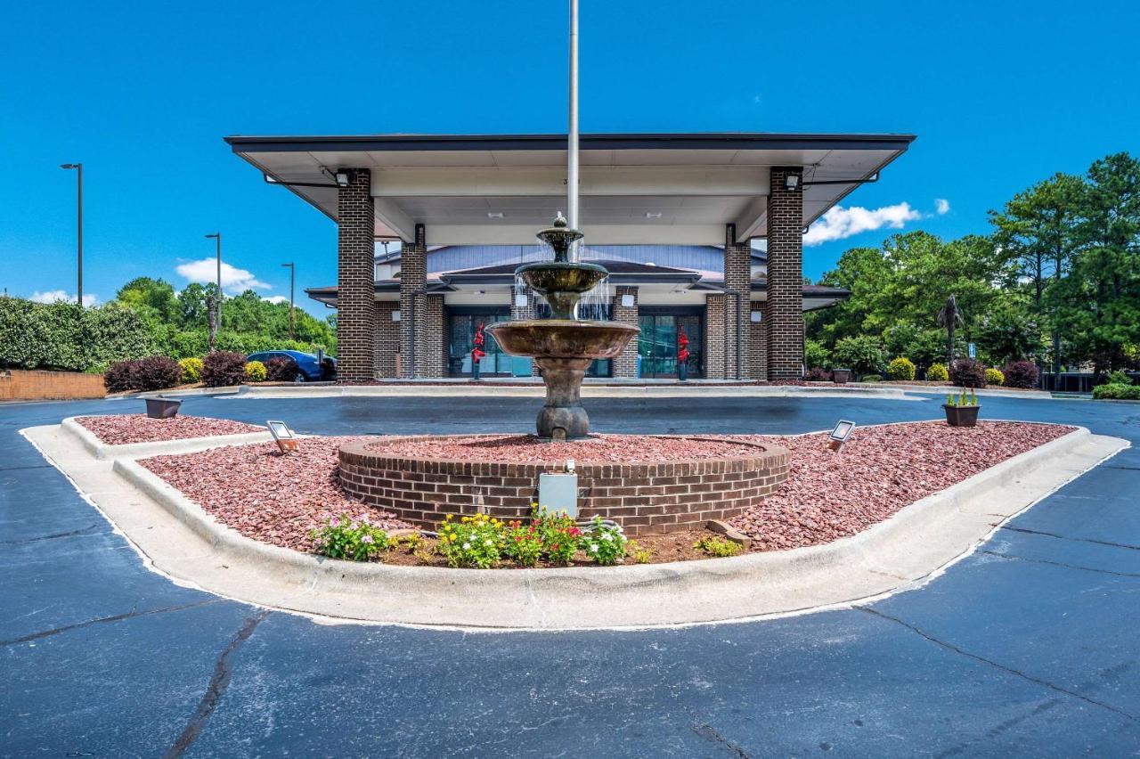 Econo Lodge Inn & Suites University Huntsville Ngoại thất bức ảnh