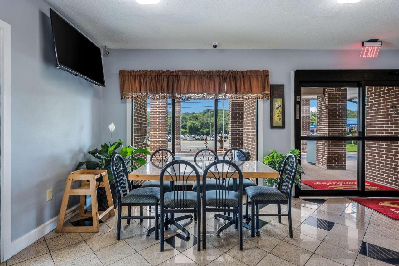 Econo Lodge Inn & Suites University Huntsville Ngoại thất bức ảnh