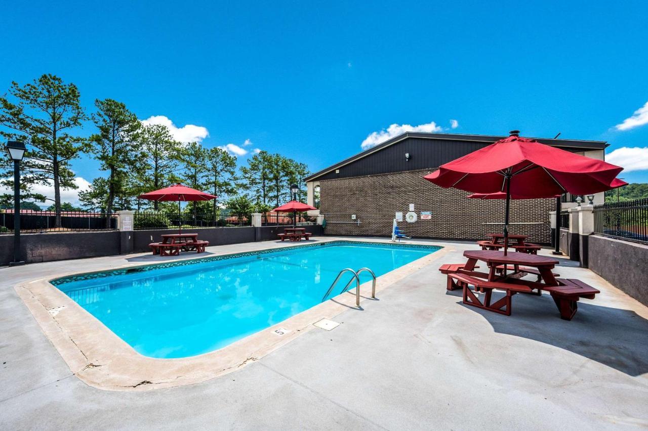 Econo Lodge Inn & Suites University Huntsville Ngoại thất bức ảnh