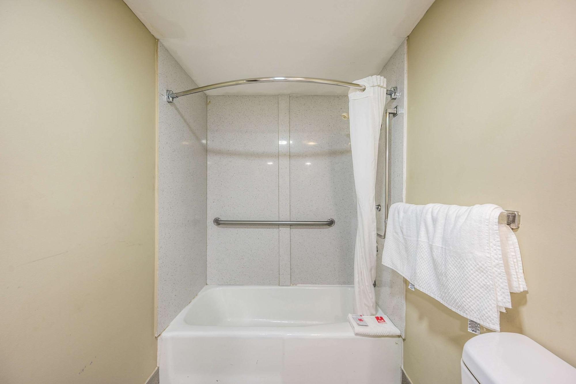 Econo Lodge Inn & Suites University Huntsville Ngoại thất bức ảnh