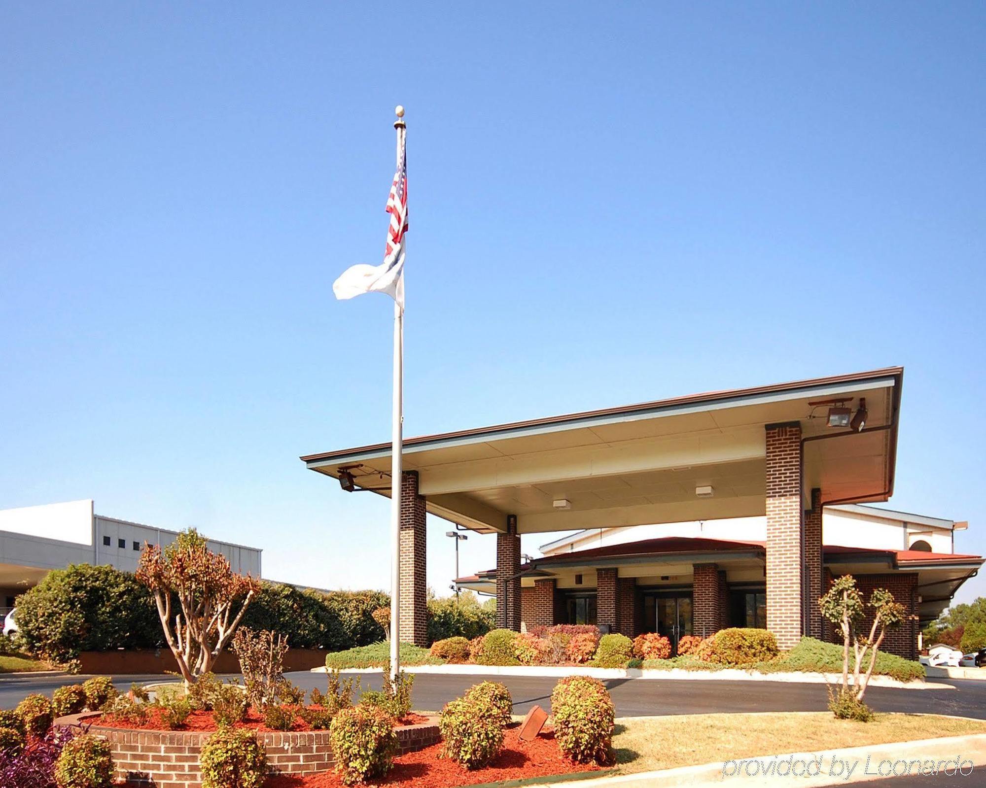 Econo Lodge Inn & Suites University Huntsville Ngoại thất bức ảnh